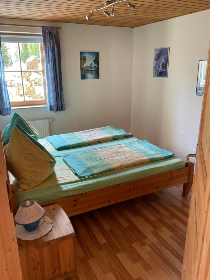 Toskanahaus, Njualms 坦海姆 外观 照片